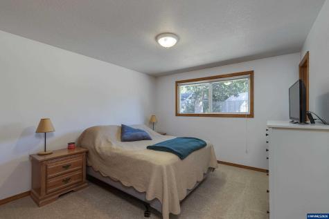 19565 SW Southview Place Aloha OR 97078