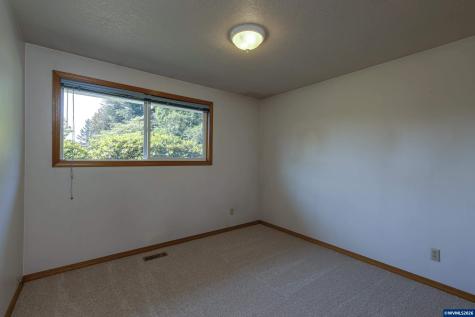 19565 SW Southview Place Aloha OR 97078