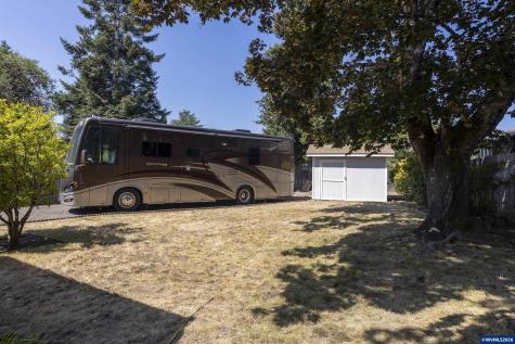 19565 SW Southview Place Aloha OR 97078