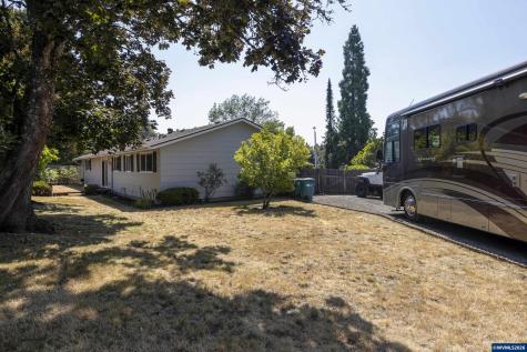 19565 SW Southview Place Aloha OR 97078