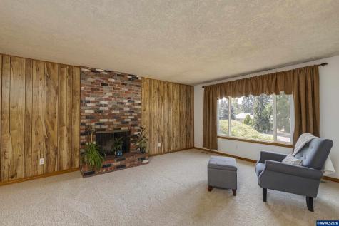 19565 SW Southview Place Aloha OR 97078
