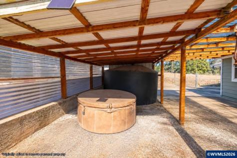 1037 Pleasant Valley Road Sweet Home OR 97386
