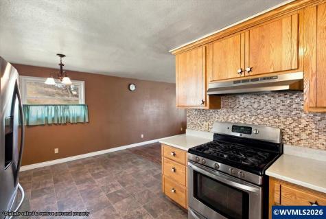 1037 Pleasant Valley Road Sweet Home OR 97386