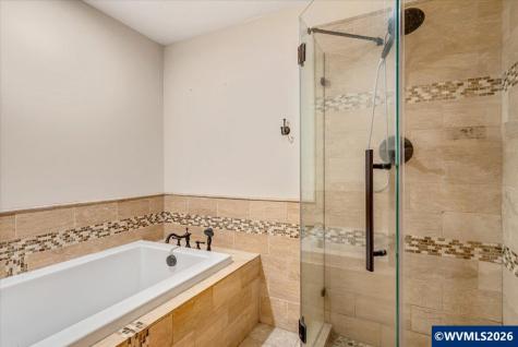 1835 Wakefield Court NW Salem OR 97304