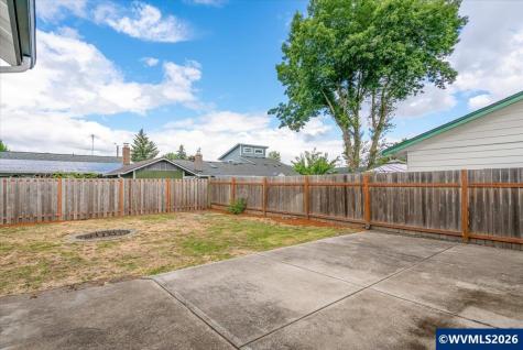 1835 Wakefield Court NW Salem OR 97304