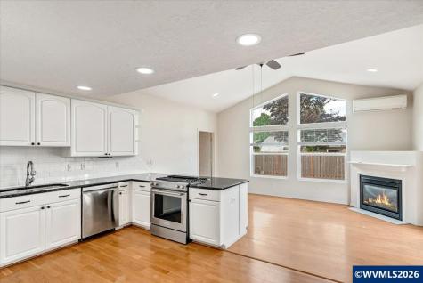 1835 Wakefield Court NW Salem OR 97304