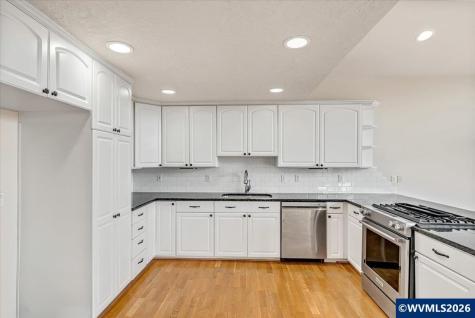 1835 Wakefield Court NW Salem OR 97304