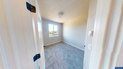196 Gwinn Street E Monmouth OR 97361