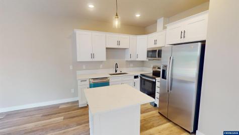 196 Gwinn Street E Monmouth OR 97361