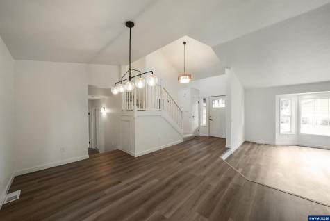 2570 Clay Court SE Albany OR 97322