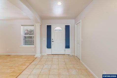 1565 SE Running Springs Court Newport OR 97365