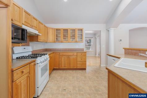 1565 SE Running Springs Court Newport OR 97365