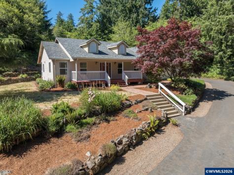 1565 SE Running Springs Court Newport OR 97365