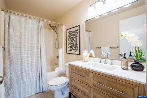 5276 SW Meridian Place Corvallis OR 97333