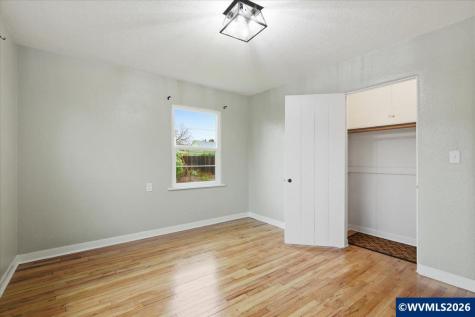 1084 24th Street NE Salem OR 97301