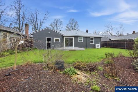 1084 24th Street NE Salem OR 97301