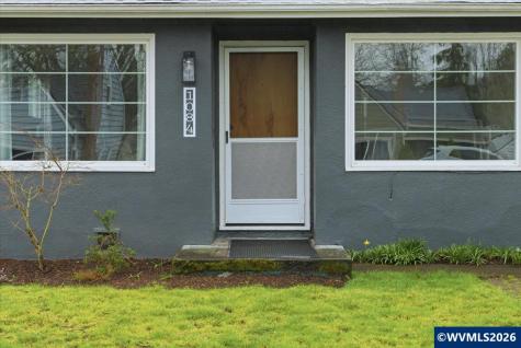 1084 24th Street NE Salem OR 97301