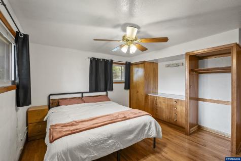 2595 Wooddale Avenue NE Salem OR 97301