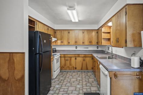2595 Wooddale Avenue NE Salem OR 97301