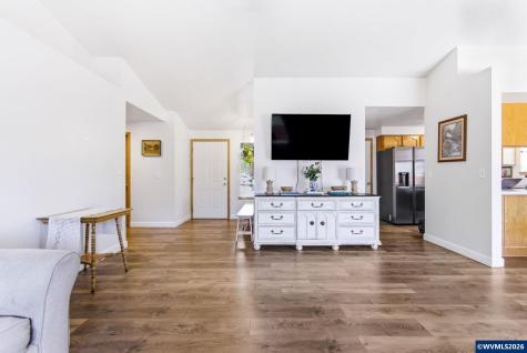 633 Cedar Street Independence OR 97351
