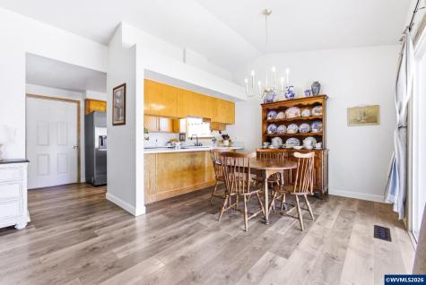 633 Cedar Street Independence OR 97351