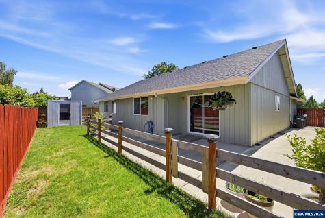 633 Cedar Street Independence OR 97351