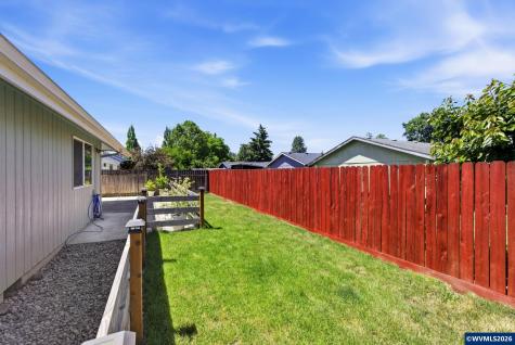 633 Cedar Street Independence OR 97351