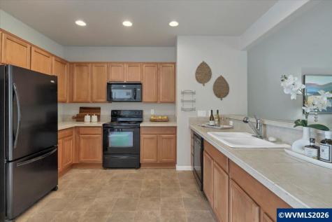 4390 Sequoia Lp Tillamook OR 97141