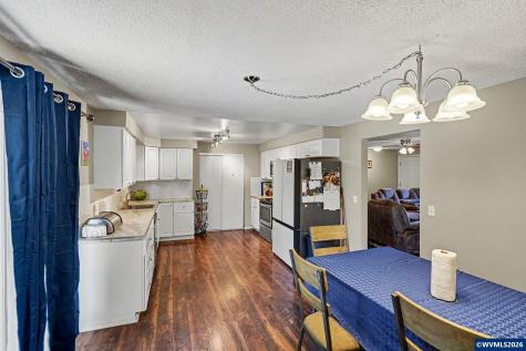 460 N 12th Street Independence OR 97351