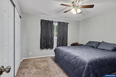 460 N 12th Street Independence OR 97351