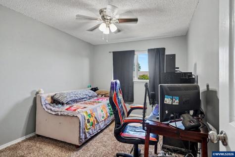 460 N 12th Street Independence OR 97351