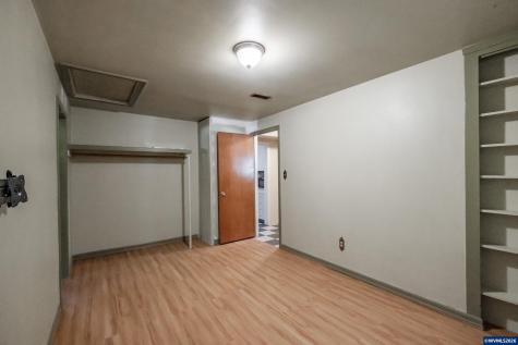 6025 SE 124th Avenue Portland OR 97236