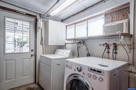 6025 SE 124th Avenue Portland OR 97236