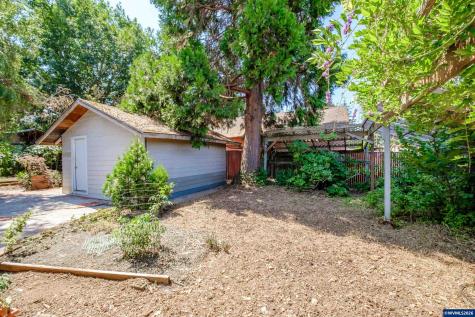 6025 SE 124th Avenue Portland OR 97236