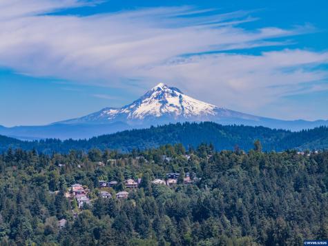 6025 SE 124th Avenue Portland OR 97236