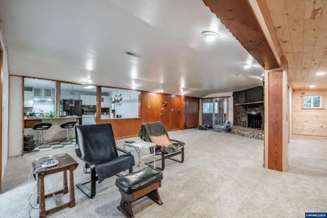 6025 SE 124th Avenue Portland OR 97236