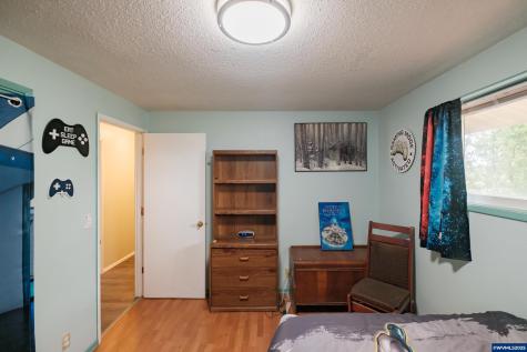 38973 Groshong Road NE Albany OR 97321