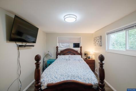 38973 Groshong Road NE Albany OR 97321