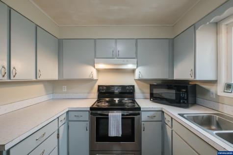 38973 Groshong Road NE Albany OR 97321