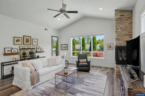 1153 SW Sylvia Street Corvallis OR 97333
