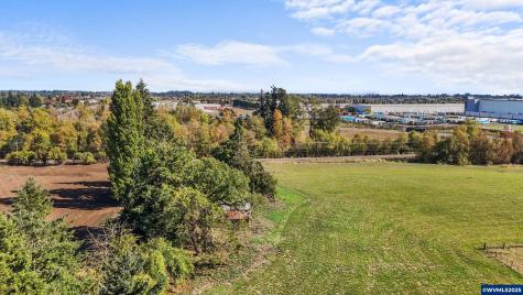 15895 Old Butteville Road NE Woodburn OR 97071