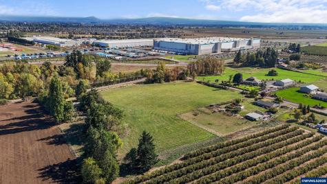 15895 Old Butteville Road NE Woodburn OR 97071