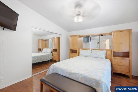 385 SE Anchor Avenue Depoe Bay OR 97341