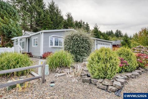 385 SE Anchor Avenue Depoe Bay OR 97341