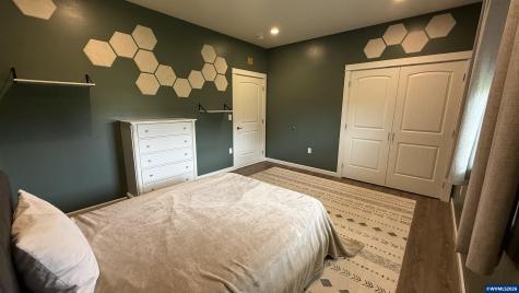 38053 Robinson Drive Scio OR 97374