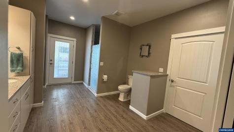 38053 Robinson Drive Scio OR 97374