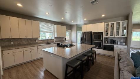 38053 Robinson Drive Scio OR 97374