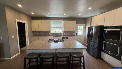 38053 Robinson Drive Scio OR 97374