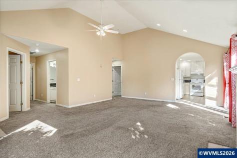 4840 8th Avenue SE Salem OR 97302