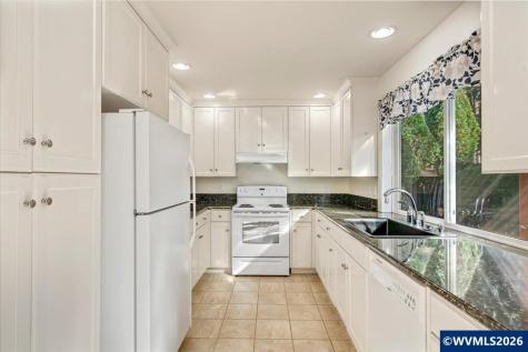 4840 8th Avenue SE Salem OR 97302